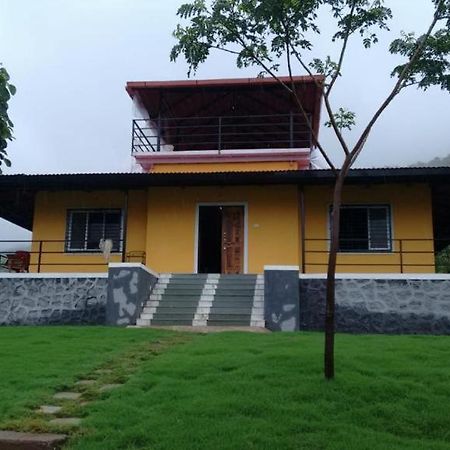 Madhura Farms Karjat Buitenkant foto