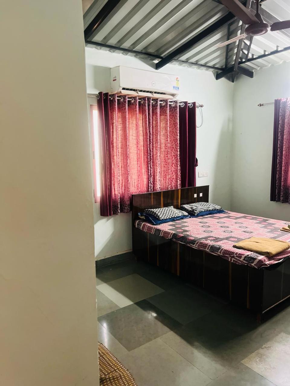 Madhura Farms Karjat Buitenkant foto