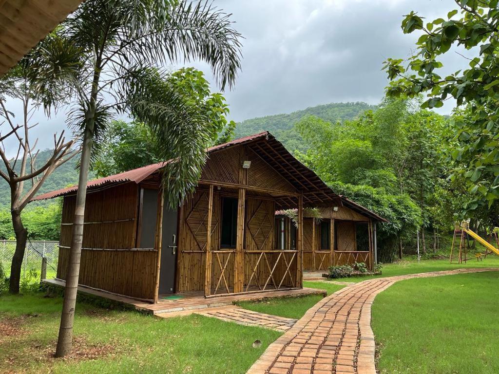 Madhura Farms Karjat Buitenkant foto