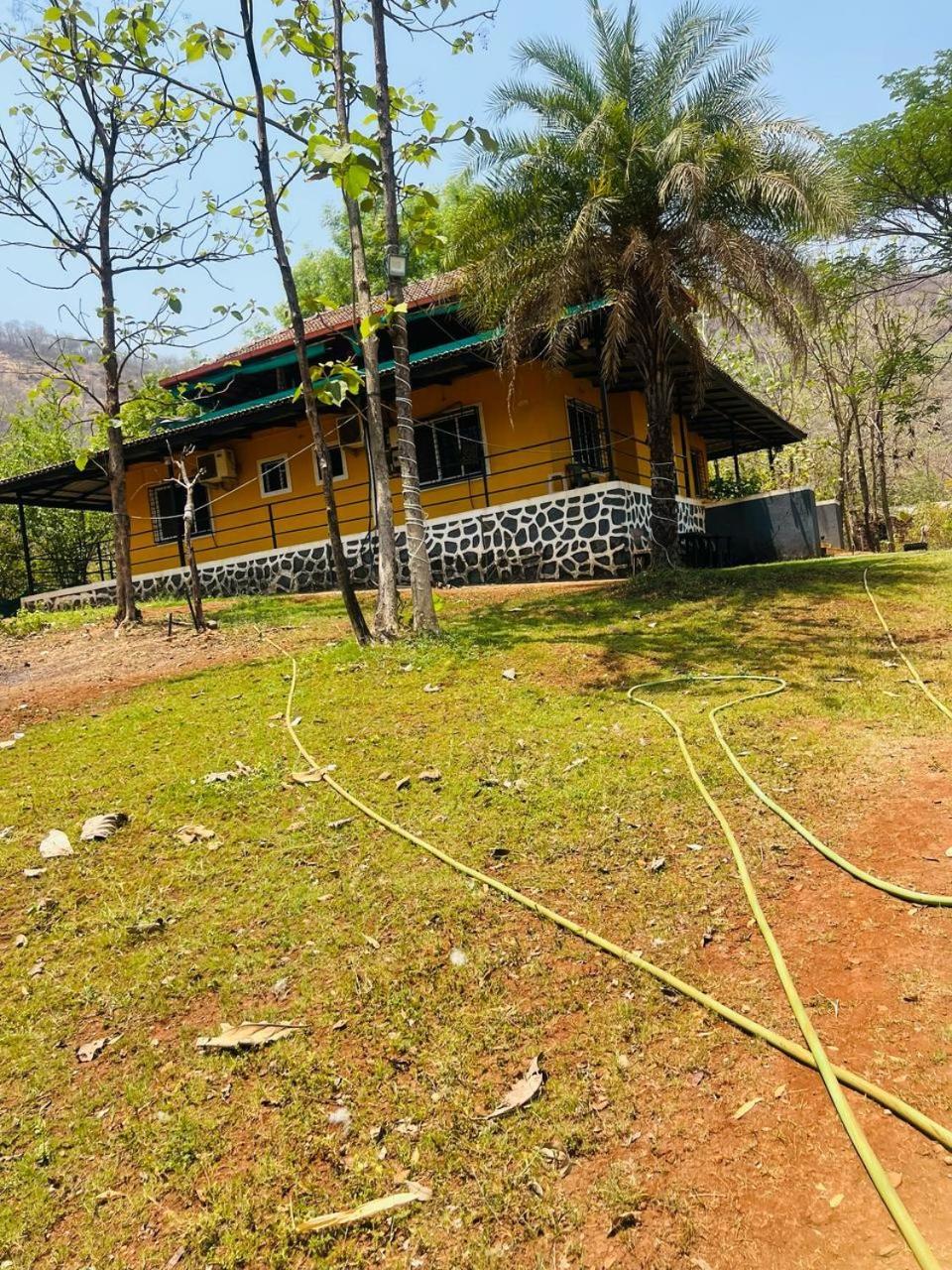 Madhura Farms Karjat Buitenkant foto